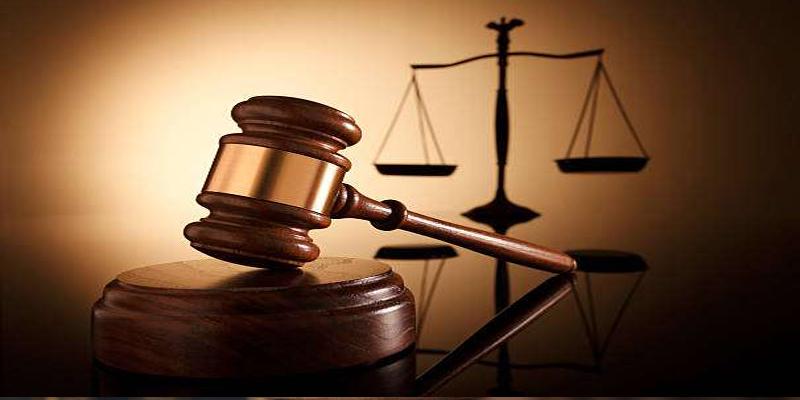 Court Law justice arrest remand gavel 2